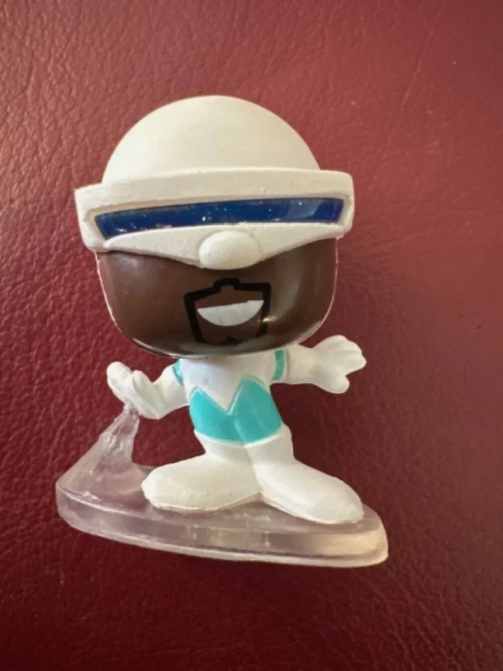 EXCLUSIVE Frozone Incredibles Peek Disney Doorables Collection
